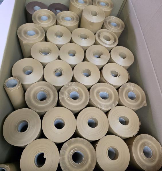 553 kg Packpapier dunkle Farben Schrenzpapier Füllmaterial
